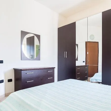 Διαμέρισμα Cozy 55-m2 Flat Close To The Countryside In *