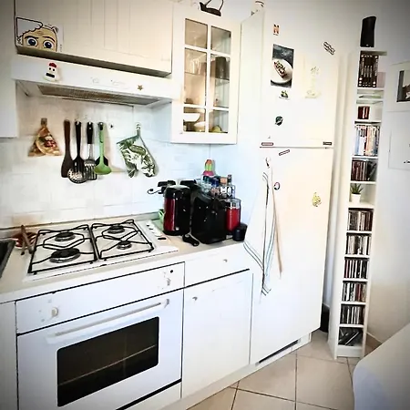 Cozy 55-m2 Flat Close To The Countryside In Νάρνη